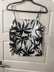 Women’s Free Assembly Spaghetti Strap Top White Floral Blouse Size M - Picture 1 of 4