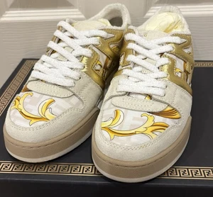 Neu mit Karton Authentic Fendi Match Fendace weiß gold Low-Top Damen-Sneaker SCHUH Größe 39 - Bild 1 von 11