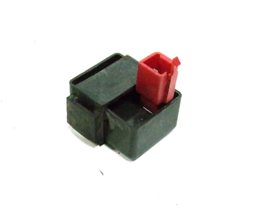 Relé bomba combustible 94 95 96 97 98 99 00 01 02 03 KAWASAKI NINJA ZX7 ZX7R ZX9 ZX9R Foto 1 de 2