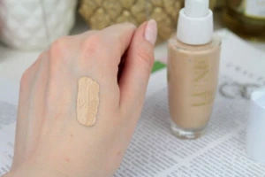 LUXE Avon Transforming Foundation/Nude  30 ml ~ LSF 15 - Bild 1 von 10