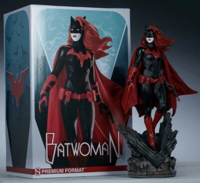 Sideshow Collectibles Collectors Edition 1/4 Scale Batwoman Statue  34/1250 - Image 1 of 4