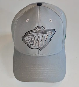 Minnesota Wild Reebok NHL Superflex Face Off Headwear Hat Cap Gray Size S/M - Picture 1 of 13