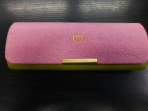 +++ Brillenetui mit Putztuch - Herz  ; Die Spiegelburg 22132 +++ - Bild 1 von 3