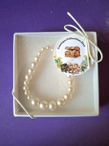 Vintage Genuine White Freshwater Pearls 1mm To 4mm Adjustable Stretch Bracelet - Picture 1 of 3