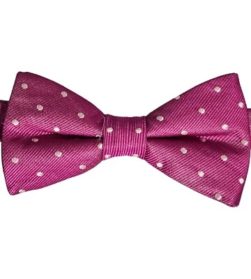 Pajarita IZOD para hombre 100 % seda DISEÑADOR rosa lunares con:2,4" usada en excelente estado  Foto 1 de 3