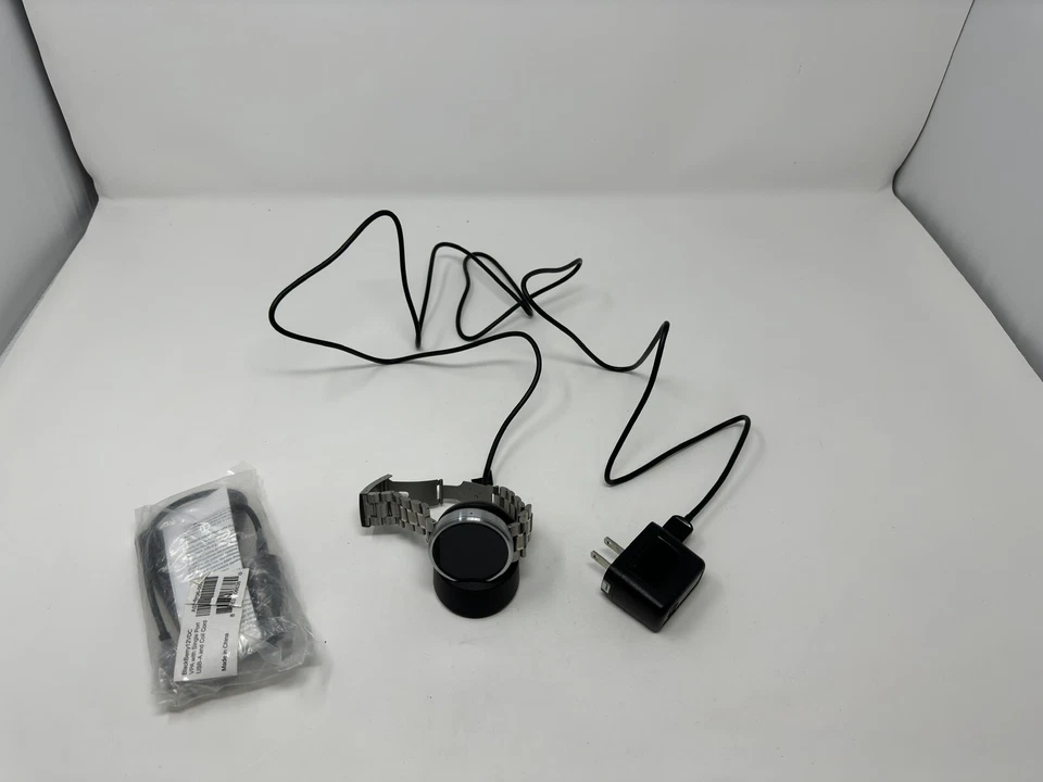 Reloj inteligente MOTOROLA MOTO 360 WR IP67 podómetro ritmo cardíaco plateado Foto 1 de 4