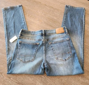 Neu mit Etikett Aeropostale Aero Straight Air Denim Herrenjeans 30 x 30 mittlere Waschung Stretch Öko - Bild 1 von 21