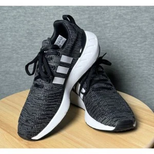 Adidas Niños Unisex Swift Run 22 Jr Talla 4.5 Escuela Atlética Informal Ropa de Calle - Imagen 1 de 7