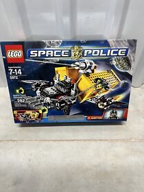 NEW LEGO SPACE POLICE 5972 - Space Truck Getaway 