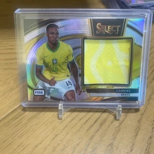 2024-25 Select FIFA Soccer Gabriel JUMBO SILVER PRIZM JERSEY RELIC BRASIL BRAZIL - Picture 1 of 2
