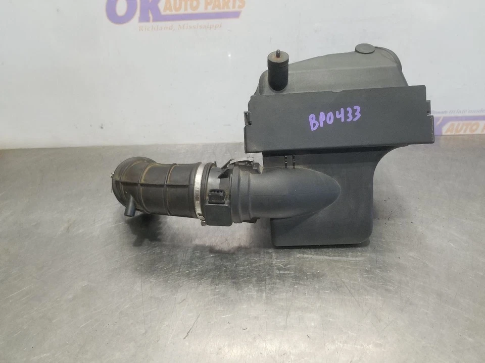 BMW Z3 ROADSTER 2000 2,8 L admisión filtro de aire motor Foto 1 de 4