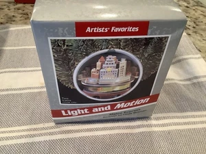 Hallmark Andenken LICHT UND BEWEGUNG Ornament Vintage Metro Express - Bild 1 von 1