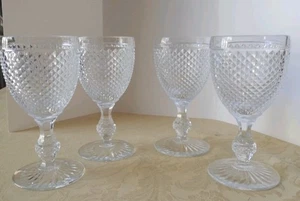 Vista Alegre Keks Kelche Glas englisches Nagelmuster runder Stiel Geschirr Set 4 - Bild 1 von 23