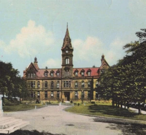 Monumento a la Guerra y Ayuntamiento Halifax Nueva Escocia Canadá Publicado 1942 Postal de Colección - Imagen 1 de 3