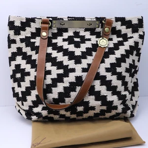 Patricia Nash Woven XL Chennai Tote Bag Black & White Aztec Pattern - Picture 1 of 17