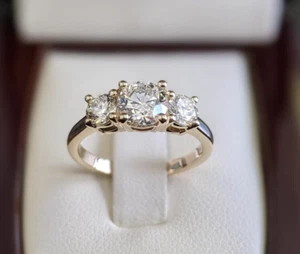 2.00 Ct Real Lab Grown Engagement Ring Round Cut IGI Diamond 18K Yellow Gold - Picture 1 of 7