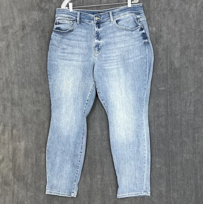 Jeans Judy Blue 18W Plus Boyfriend Fit elástico azul lavado claro denim Foto 1 de 4
