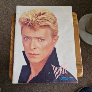 David Bowie Serious Moonlight Tour 83 Official Programme Vintage - Picture 1 of 2