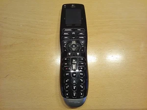 Logitech Harmony One Programmierbare Fernbedienung - Bild 1 von 7