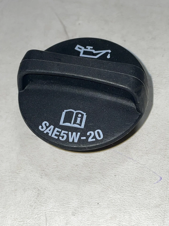 Chevy Spark 1.2 2013-2015 tapa de llenado de aceite nueva GM # 25192207 Foto 1 de 4