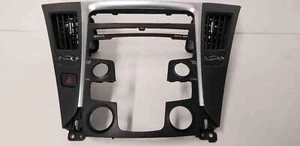 13 bisel de radio HYUNDAI SONATA FABRICANTE DE EQUIPOS ORIGINALES 84740-3Q460 - Imagen 1 de 6