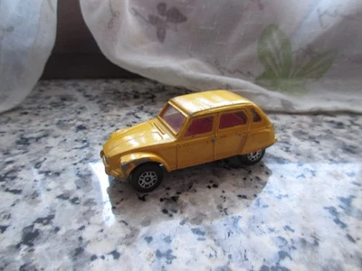 AUTO CORGI JUNIORS CITROEN DYANE GIALLA MADE IN GT BRITAIN ECH 1:60 - Immagine 1 di 4