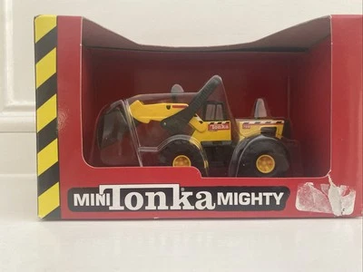 *NEW* Maisto 1998 Mini Tonka Mighty Series 1 Front End Loader 21098 - Image 1 of 4