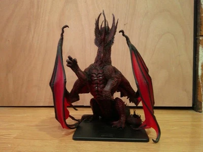 Iconos de Dungeons & Dragons Colossal Red Dragon Foto 1 de 4