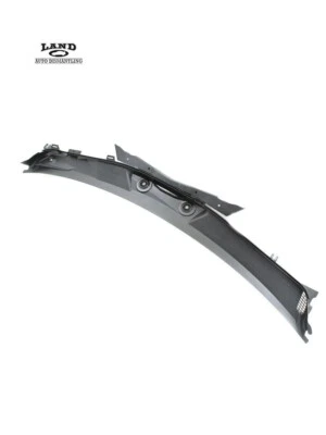 MERCEDES R231 SL-CLASS WINDSHIELD WIPER WATER BAFFEL COVER TRIM ACCESS COVER — 第 1/4 张图片