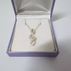 Sterling silver musical note pendant cz stones + sterling silver chain as new - Picture 1 of 10