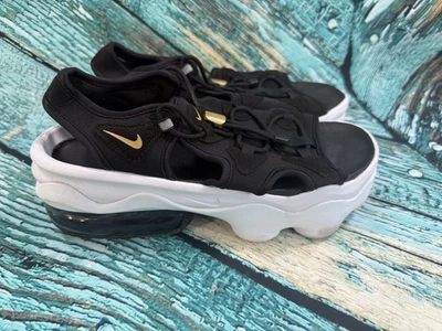 Босоножки Nike женские размер 9 Air Max Koko (черные/белые/золотистые) - Изображение 1 из 4
