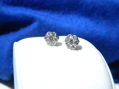 14K Gold Diamond Cluster Stud Earrings - Image 1 of 4