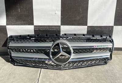 2014 2015 2016 Mercedes Benz B Class B250 Grill Used Oem A 246 888 0260 - Image 1 of 4