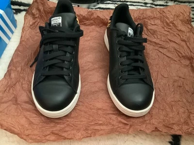 Size 7 1/2  - Adidas Stan Smith Black Leopard W Excellent Condition  - Image 1 of 4