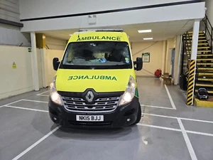 2015 Renault Master *Ambulance* - Picture 1 of 8