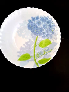 Plato/tazón LUMINARC Hortensia Blue 18 cm, bordes estriados de 7". Hecho en Francia. Nuevo. - Imagen 1 de 4
