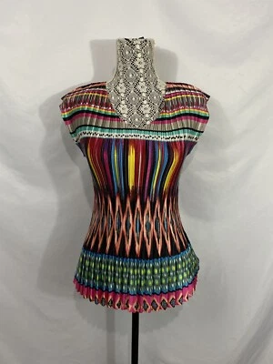 Blusa Top Milano Mujer Talla S Multicolor Geométrica Manga Gorra Cuello en V Arrugado Foto 1 de 4