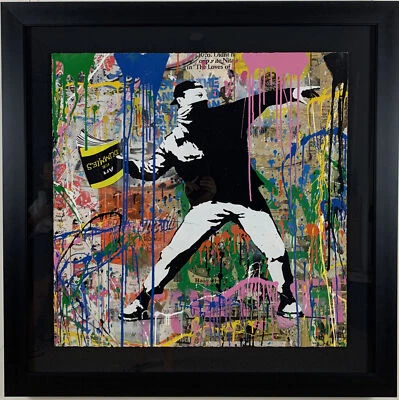 "Banksy Thrower 2018" de Mr. Brainwash una serigrafía original y medios mixtos en Foto 1 de 3