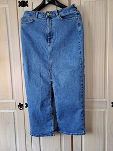 Denim Skirt And Top size 10/12 - Picture 1 of 8