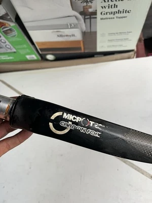 Microtech Full Carbon 700C Road Fork, 1 1/8'' Straight Carbon Steerer-10'' Long - Image 1 of 4