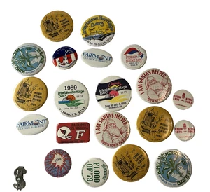 Fairmont MN Vintage Botón Pinback LOTE Imanes Santa Festivales Eventos Radio - Imagen 1 de 13