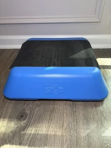 The Step Original Aerobic Platform – Replacement Blue Top Only (No Risers) - Picture 1 of 10