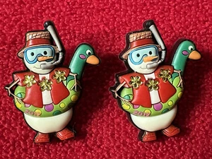 Snorkeling Xmas SNOWMAN Shoe Charm (Jibbitz) RARE & INTRICATE VINTAGE! Lot of 2 - Picture 1 of 7