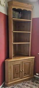 Antique Pine large corner Cabinet - Picture 1 of 8