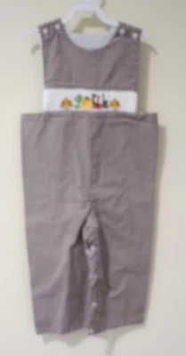 Nuevo con etiquetas Pliegues y Puntadas Calado Acción de Gracias Longall/Mameluco Niño Talla 6 Meses Foto 1 de 2