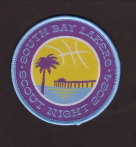 Toppa ricamata South Bay Lakers 2004 Scout Night Ocean Pier Palm Tree - Foto 1 di 1