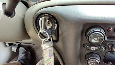 2002-2005 Chevy Malibu Ignition Switch Assembly With Key Complete Electrical Oem - Image 1 of 4