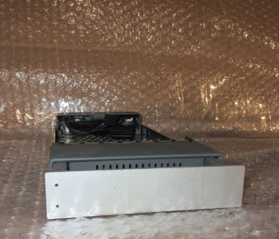 Apple Xserve RAID/G4 3.5" IDE Hard Drive Caddy with 500GB HDD 620-2976-A - Image 1 of 4