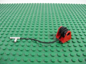 Carrete de cuerda roja LEGO 2x2 con cable de cuerda mediano 35L 28 cm boquilla de manguera gris #2584c05 - Imagen 1 de 1