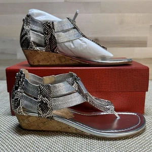 Donald J Pliner NIB Dori Embossed Leather Cork Wedge Thong 6.5 Silver Snakeskin - Picture 1 of 15